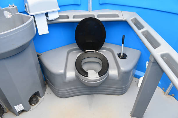 Best Porta potty rental near me  in Burton, SC